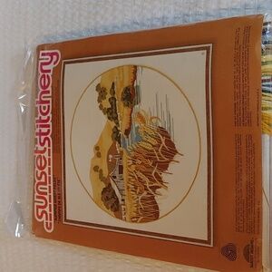 Nwot Vintage Sunset Stitchery Embroidery Kit